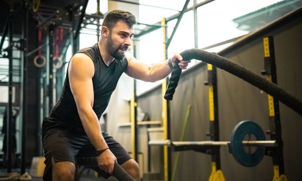 using battleropes in the gym for cardio